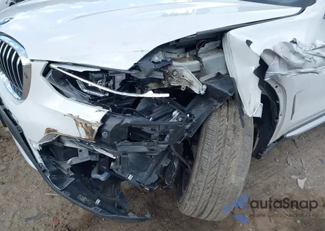 2021 BMW X3 xDrive30I z USA, uszkodzony, nr VIN 5UXTY5C06M9F81764